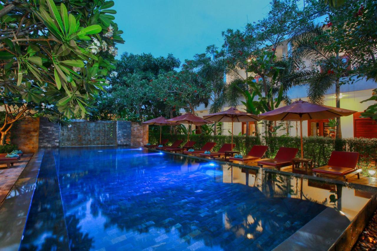 The Moon & 4* Siem Reap